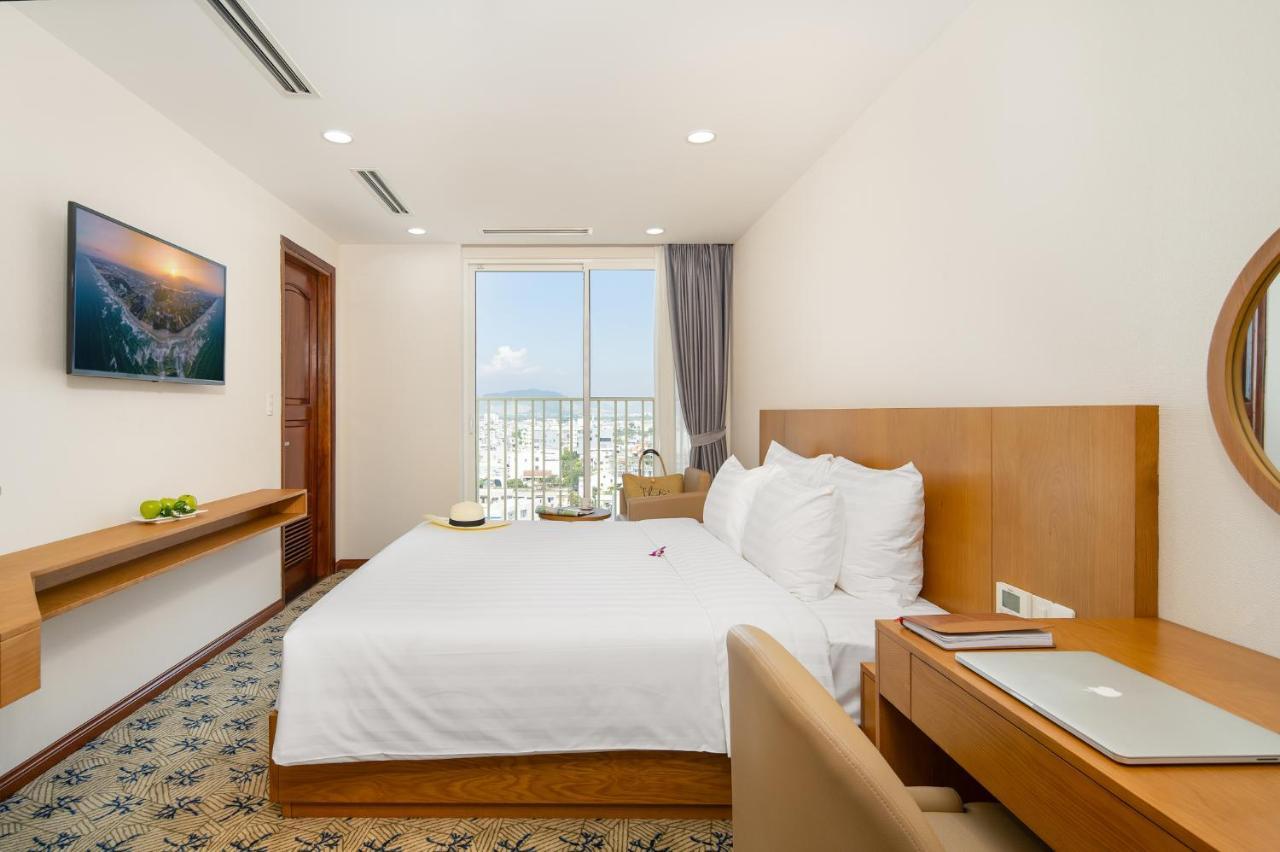 Lamanga Hotel & Suites Da Nang Exterior foto